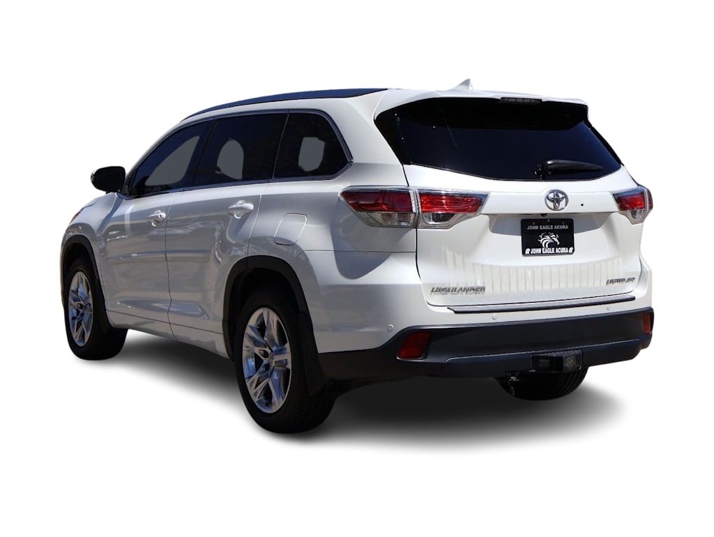 Thumbnail: 2014 Toyota Highlander - 4