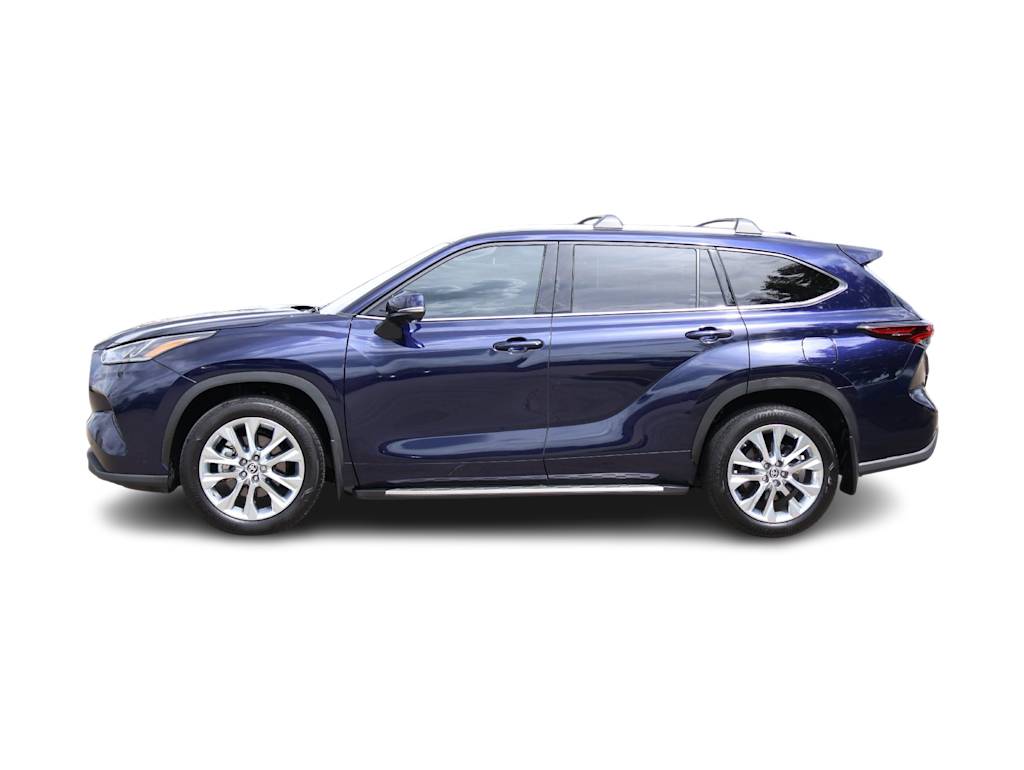 Thumbnail: 2024 Toyota Highlander - 3