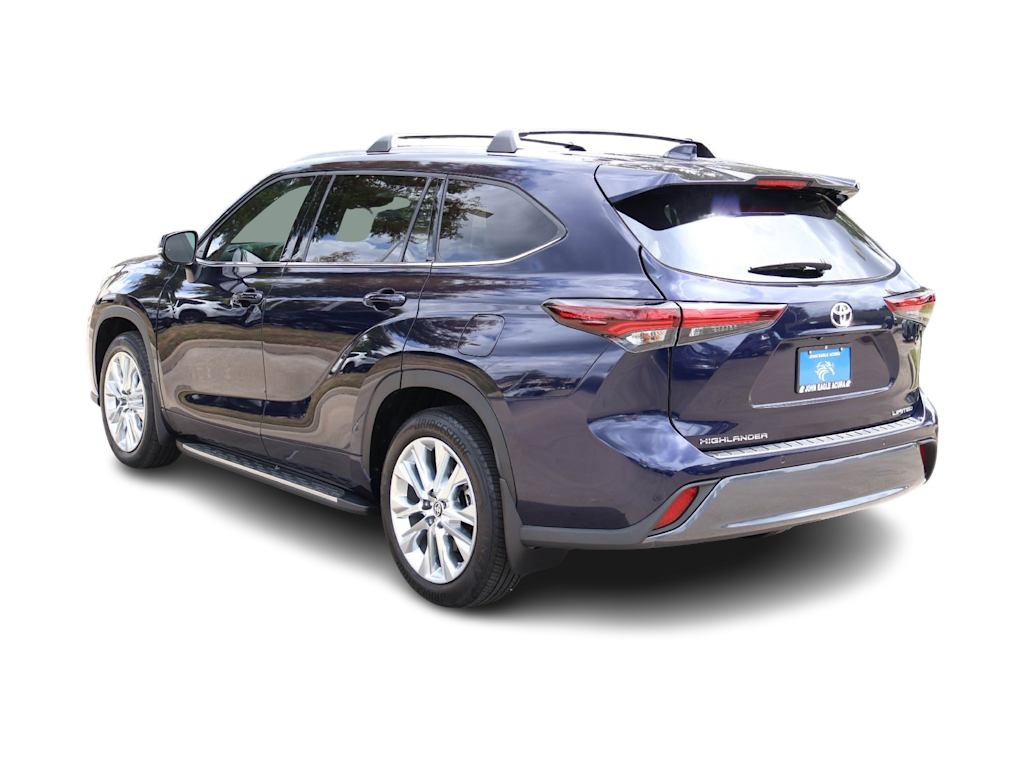Thumbnail: 2024 Toyota Highlander - 4