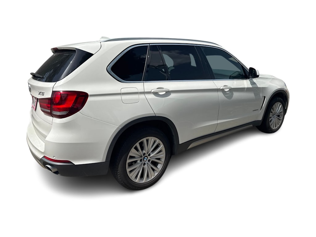 Thumbnail: 2017 BMW X5 - 8