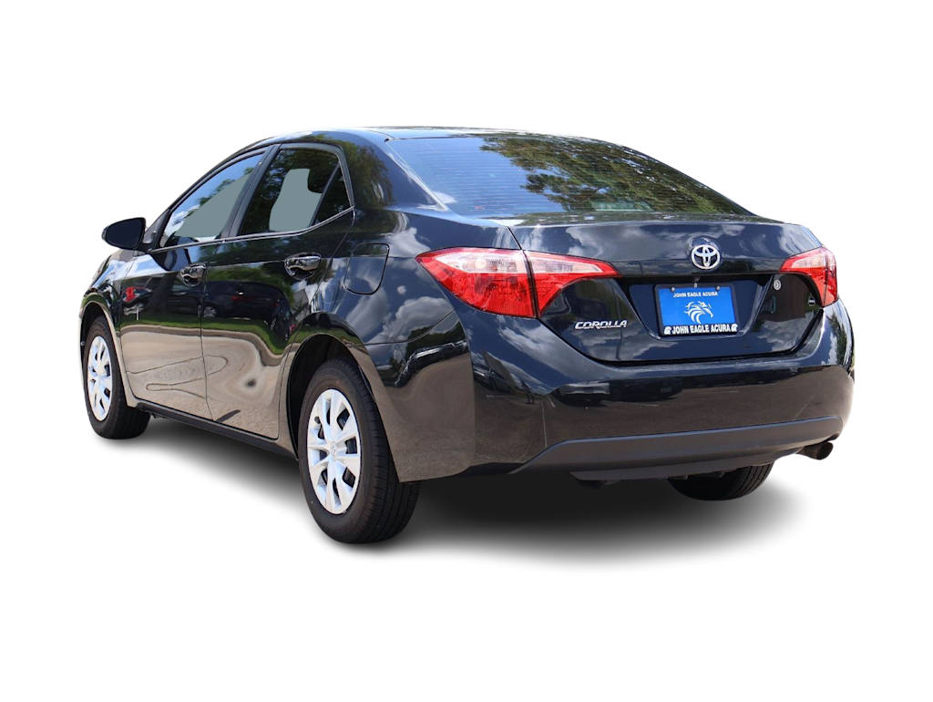 Thumbnail: 2018 Toyota Corolla - 4