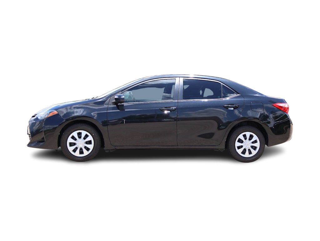 Thumbnail: 2018 Toyota Corolla - 3