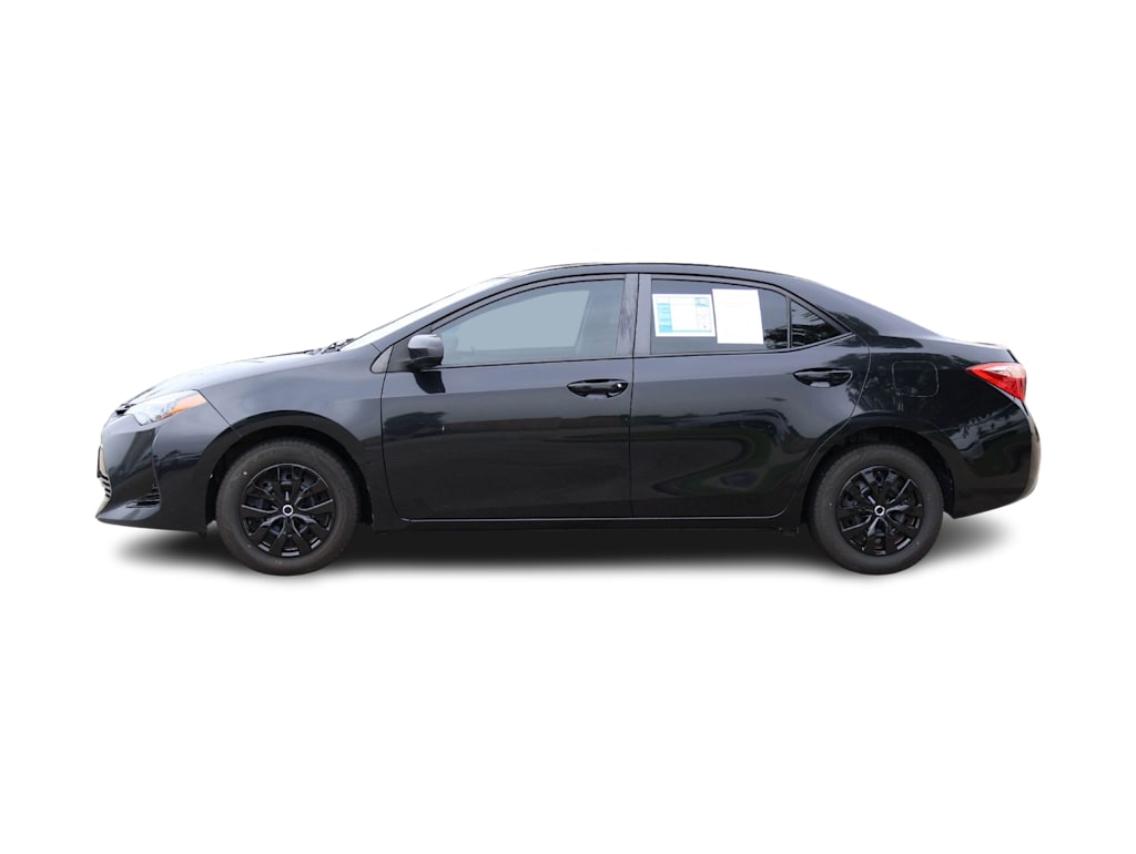 Thumbnail: 2018 Toyota Corolla - 3