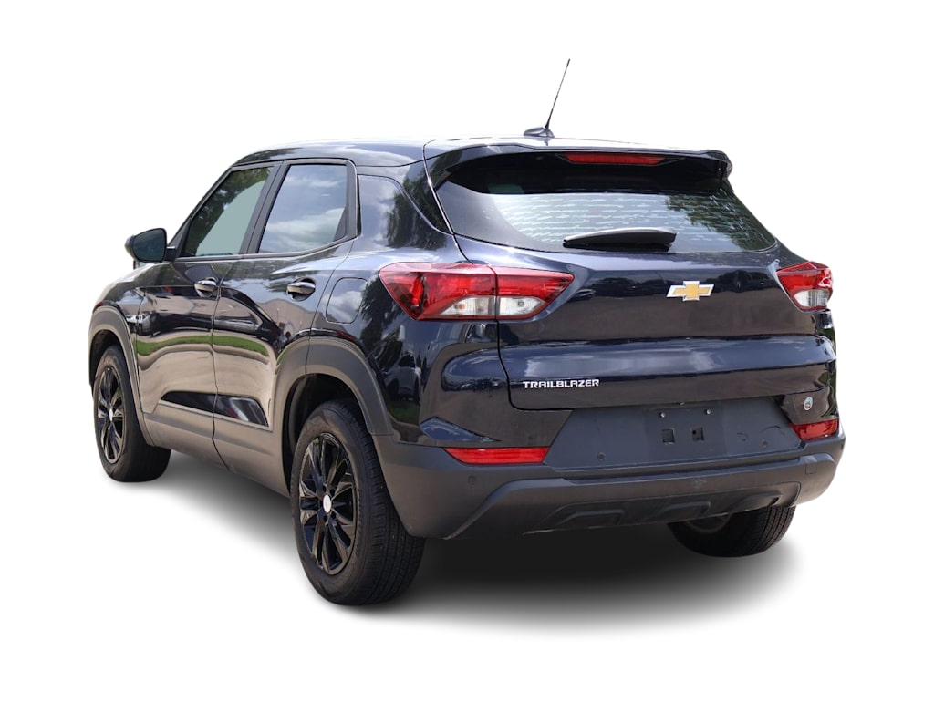 Thumbnail: 2021 Chevrolet TrailBlazer - 4