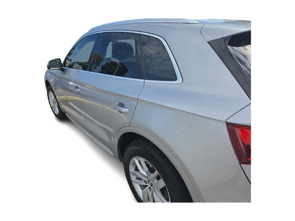 Thumbnail: 2020 Audi Q5 - 3