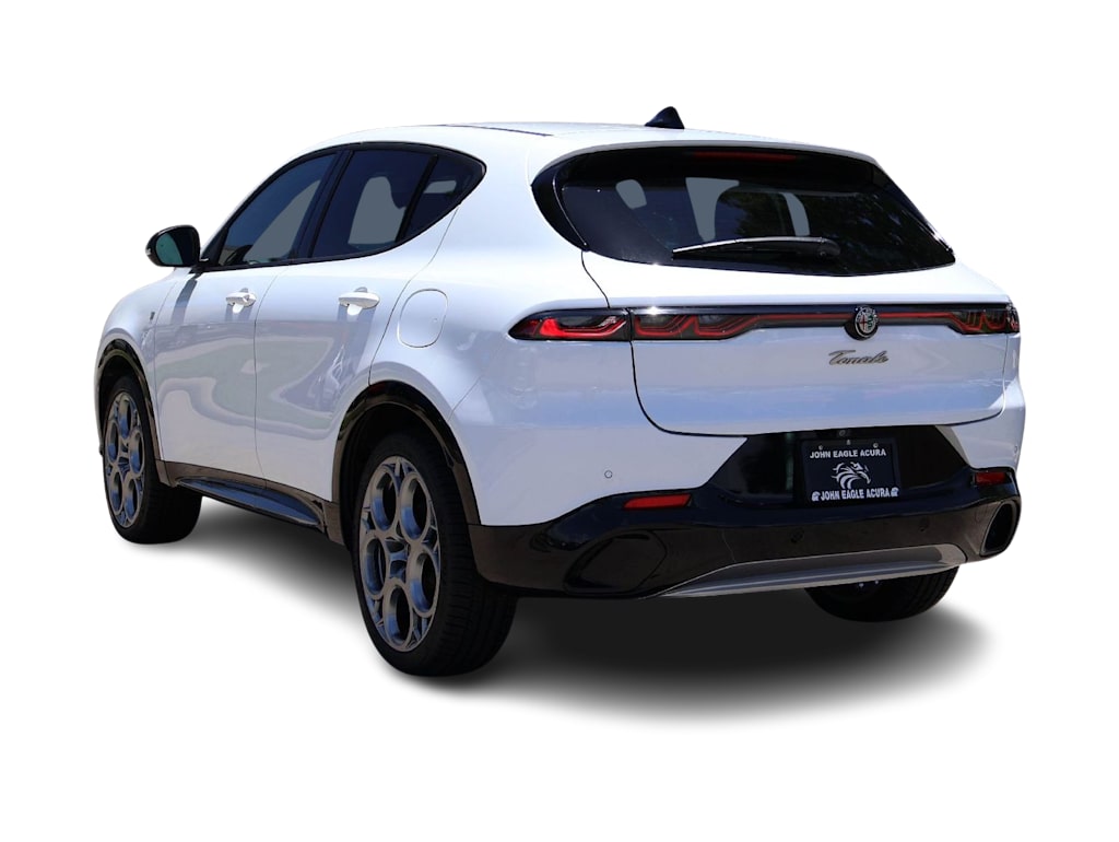 Thumbnail: 2024 Alfa Romeo Tonale - 4