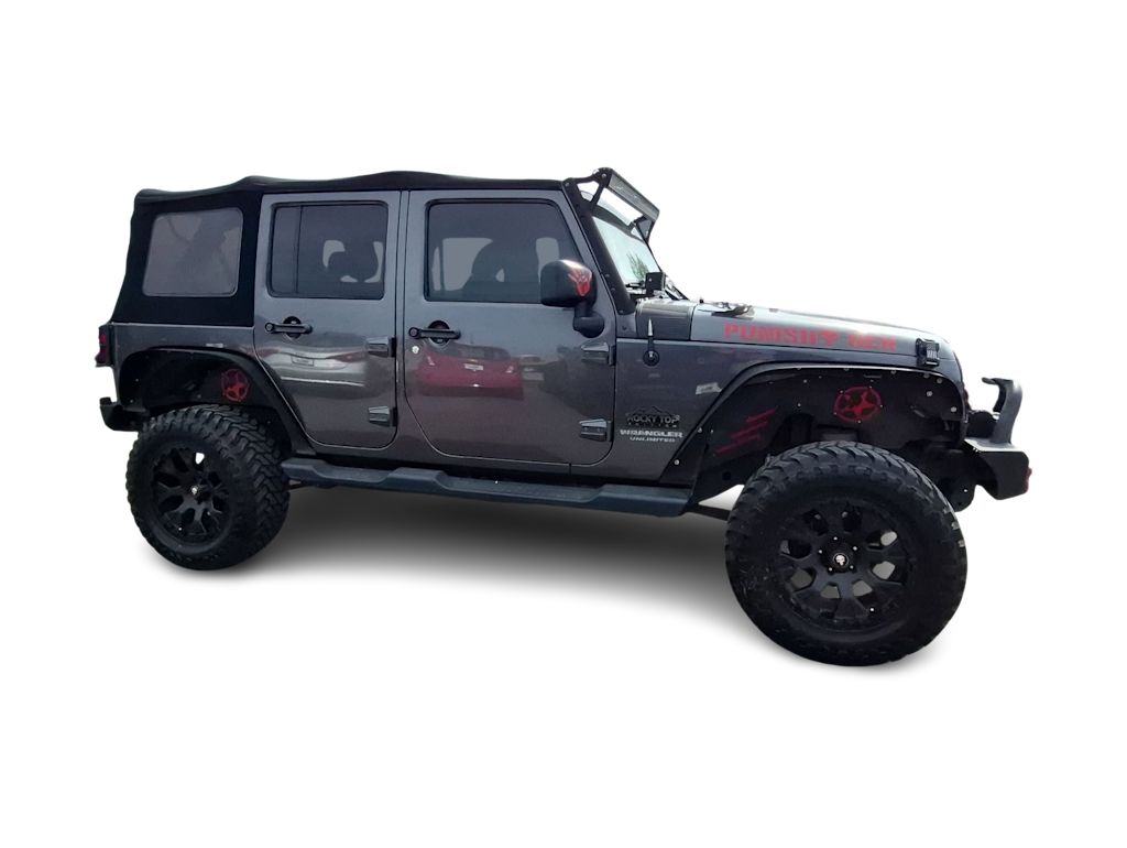Thumbnail: 2016 Jeep Wrangler - 21