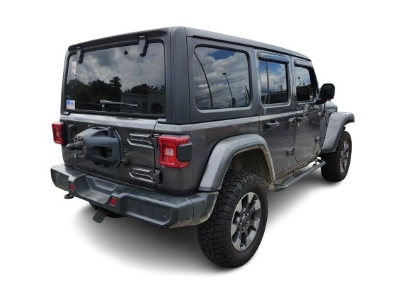 2018 Jeep Wrangler Unlimited Sahara 12