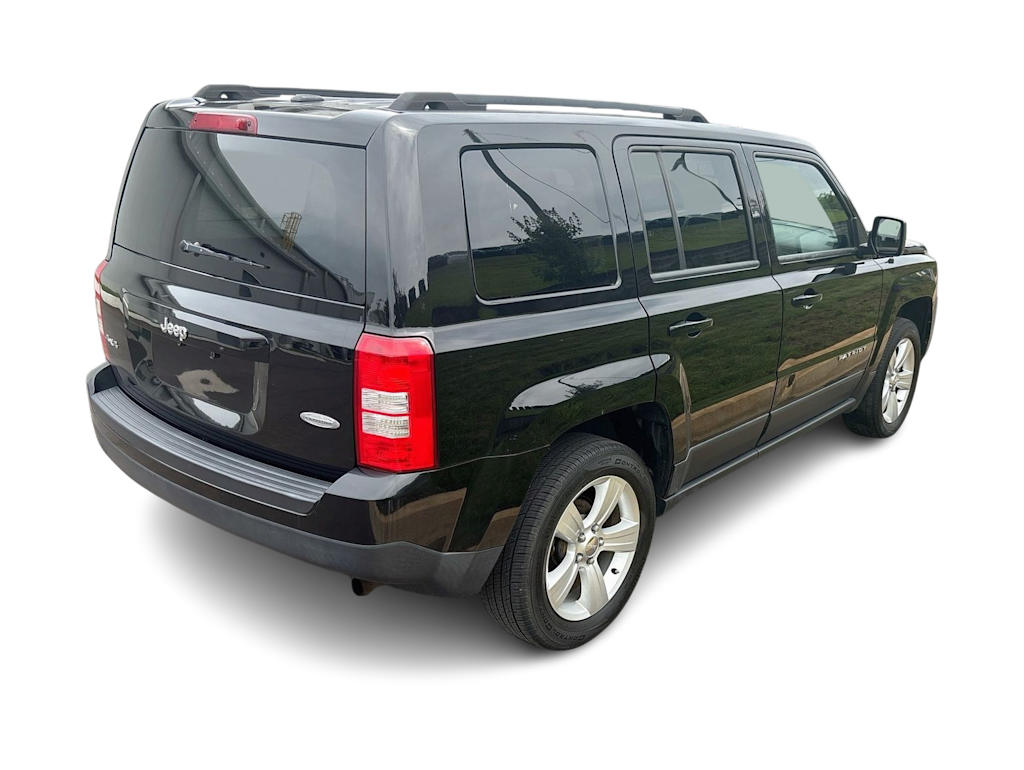 Thumbnail: 2014 Jeep Patriot - 22