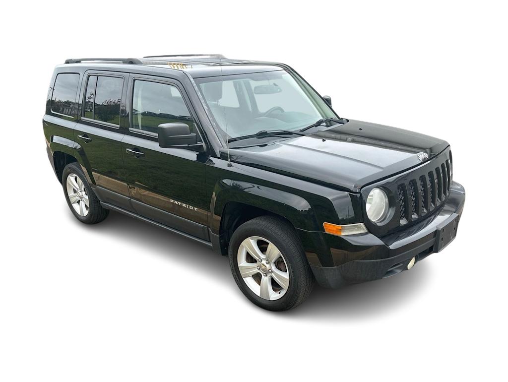 Thumbnail: 2014 Jeep Patriot - 20
