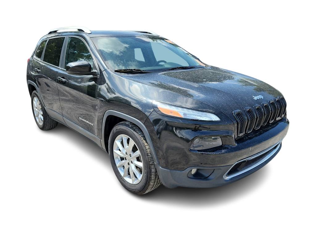Thumbnail: 2016 Jeep Cherokee - 17