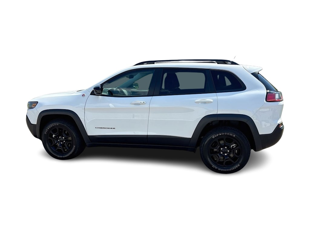 Thumbnail: 2022 Jeep Cherokee - 3