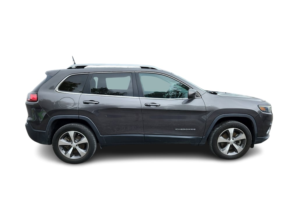 Thumbnail: 2021 Jeep Cherokee - 16