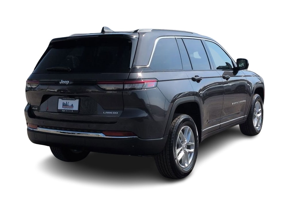 Thumbnail: 2026 Jeep Grand Cherokee - 21