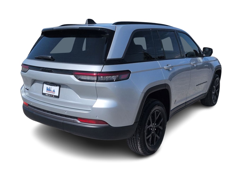 Thumbnail: 2026 Jeep Grand Cherokee - 20
