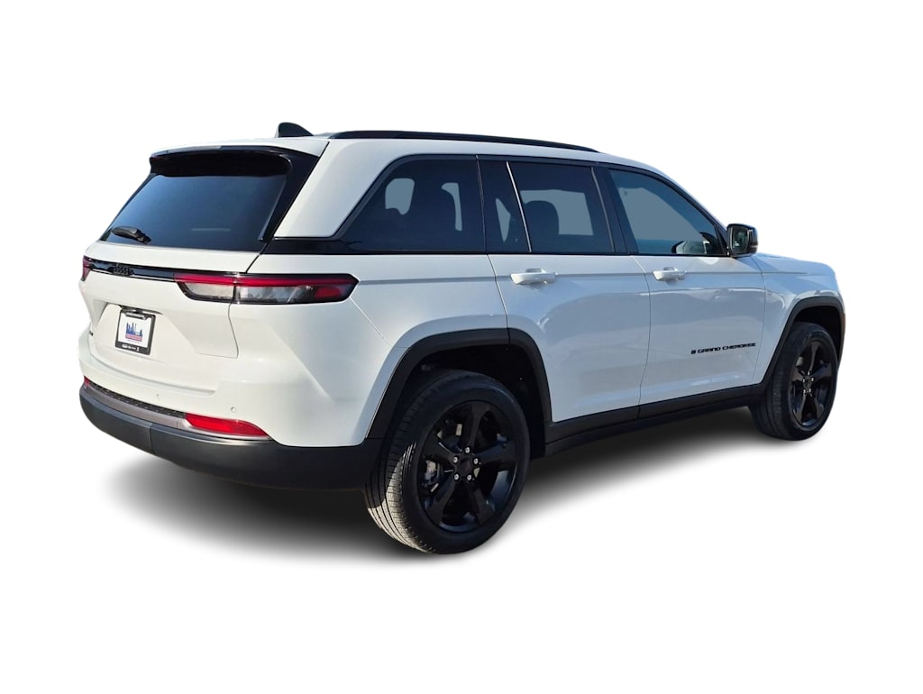 Thumbnail: 2026 Jeep Grand Cherokee - 19