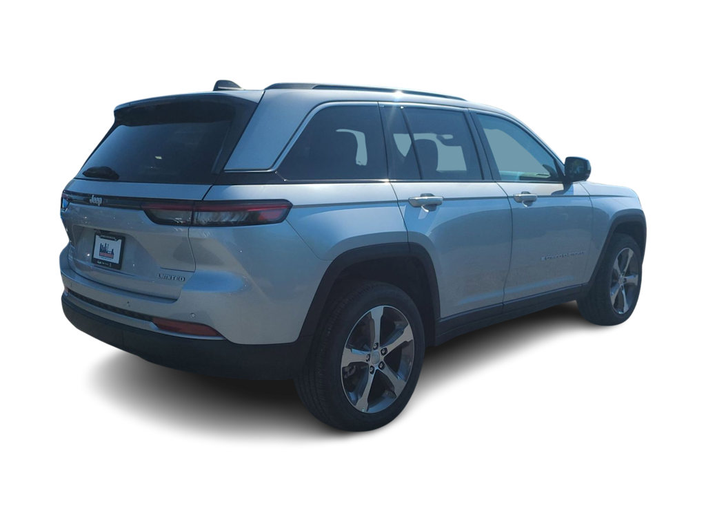 Thumbnail: 2026 Jeep Grand Cherokee - 19