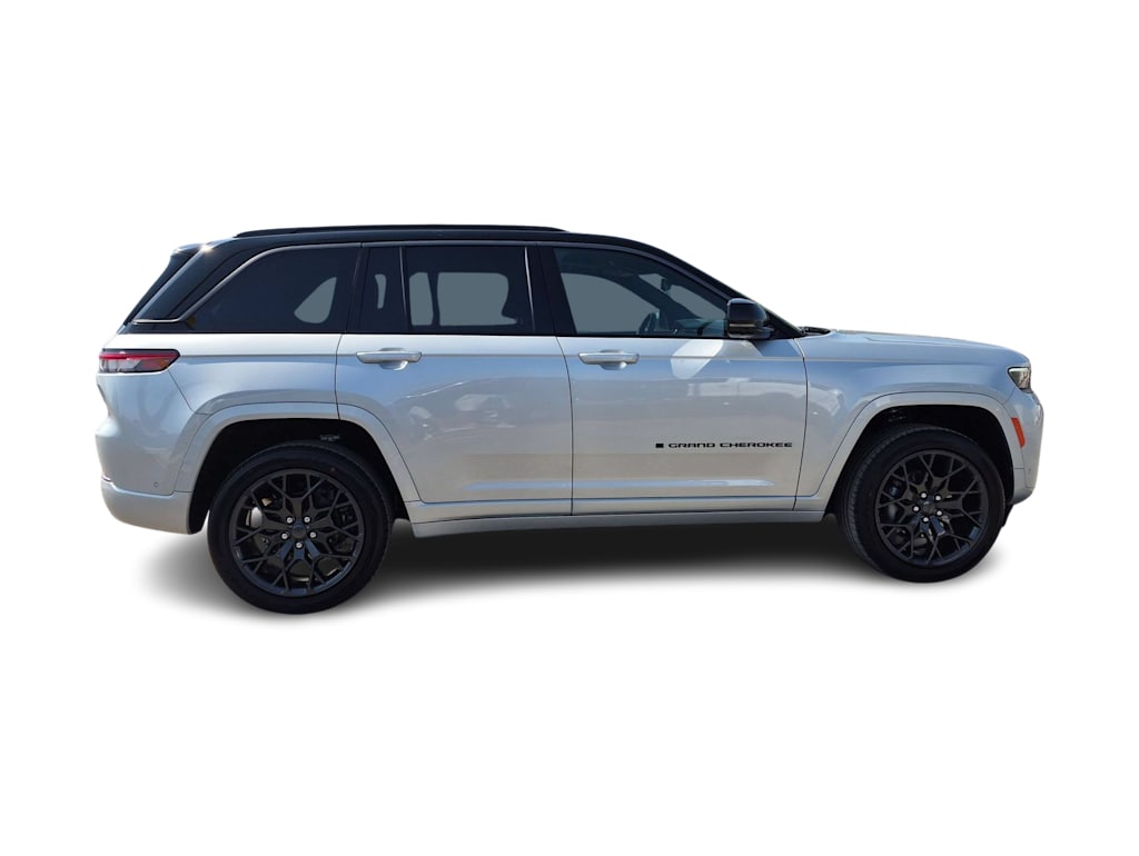 Thumbnail: 2026 Jeep Grand Cherokee - 20