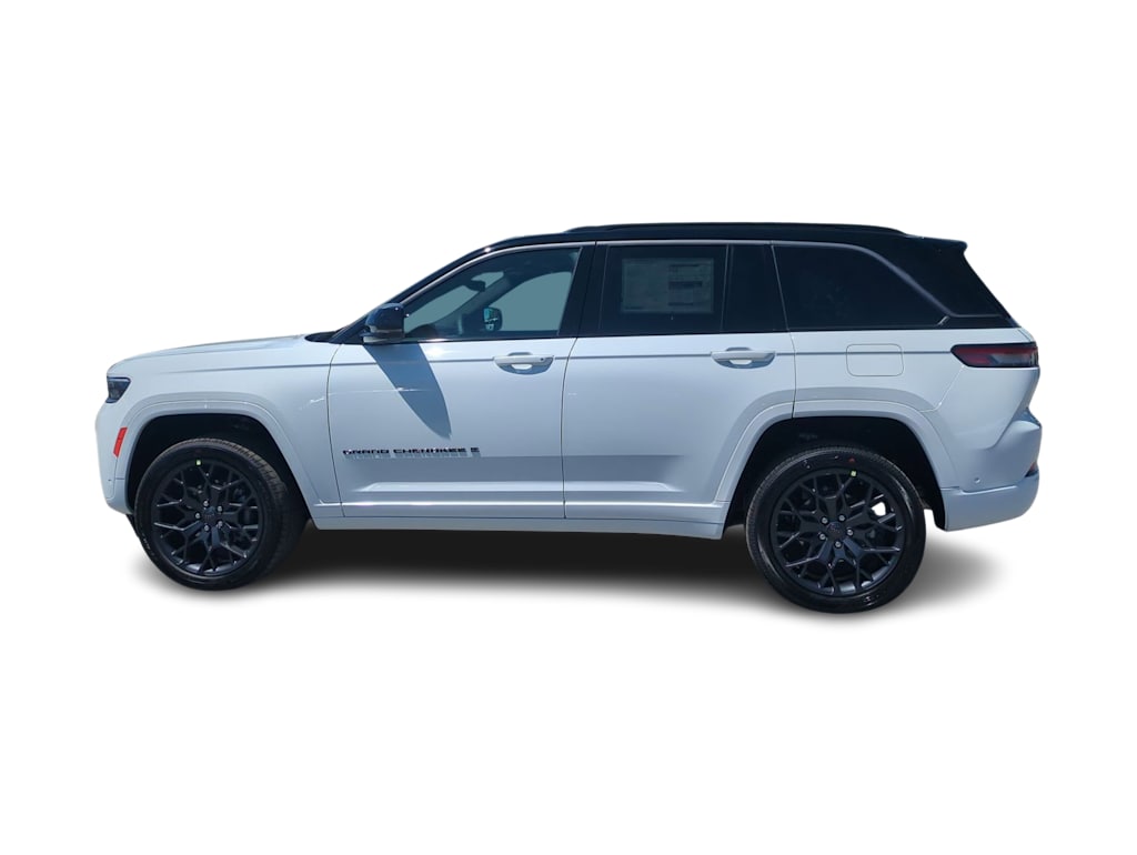 Thumbnail: 2026 Jeep Grand Cherokee - 3