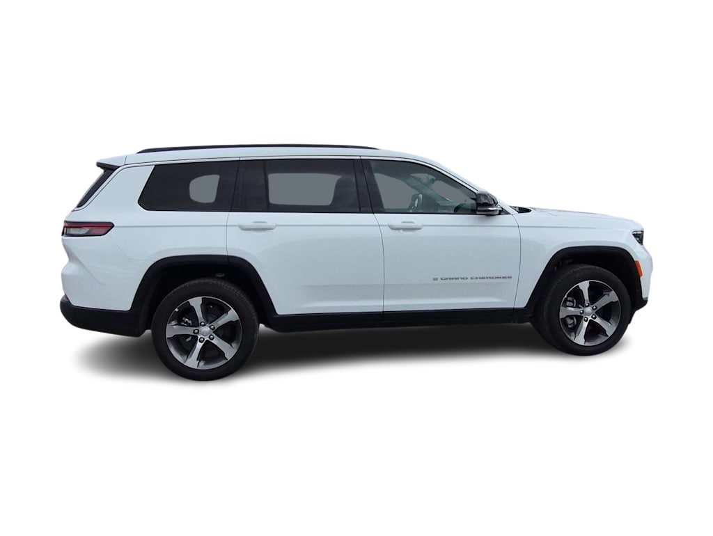 Thumbnail: 2025 Jeep Grand Cherokee L - 20
