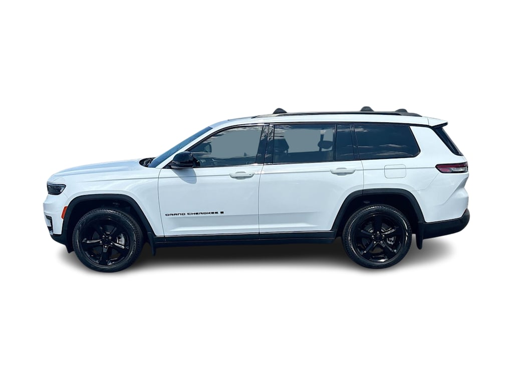 Thumbnail: 2023 Jeep Grand Cherokee L - 3