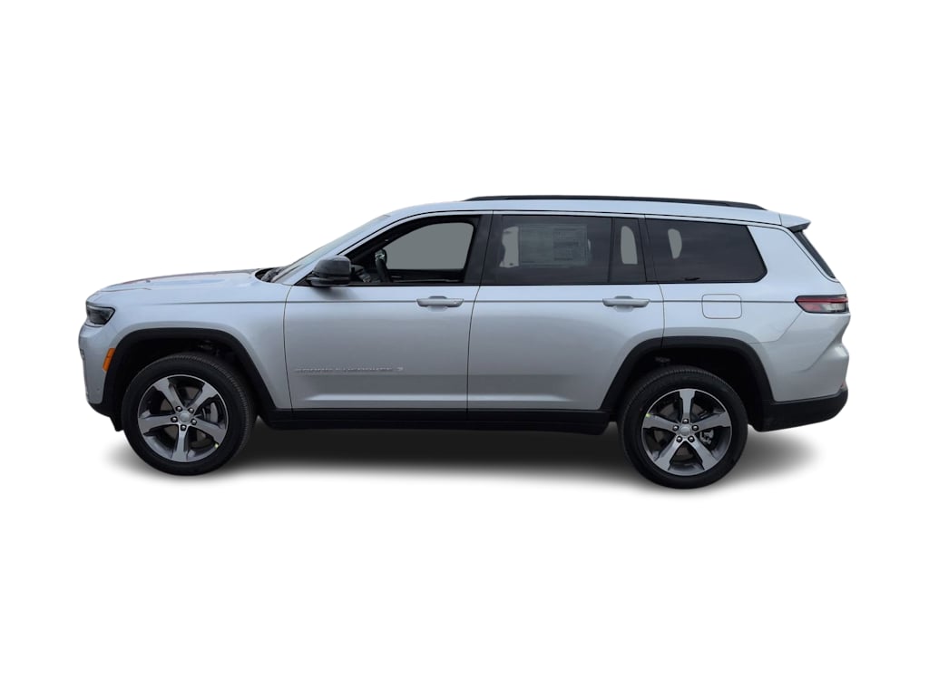 Thumbnail: 2026 Jeep Grand Cherokee L - 3