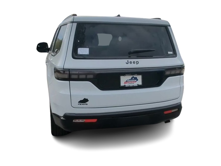 Thumbnail: 2026 Jeep Grand Wagoneer - 21