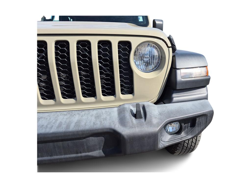 Thumbnail: 2020 Jeep Gladiator - 22