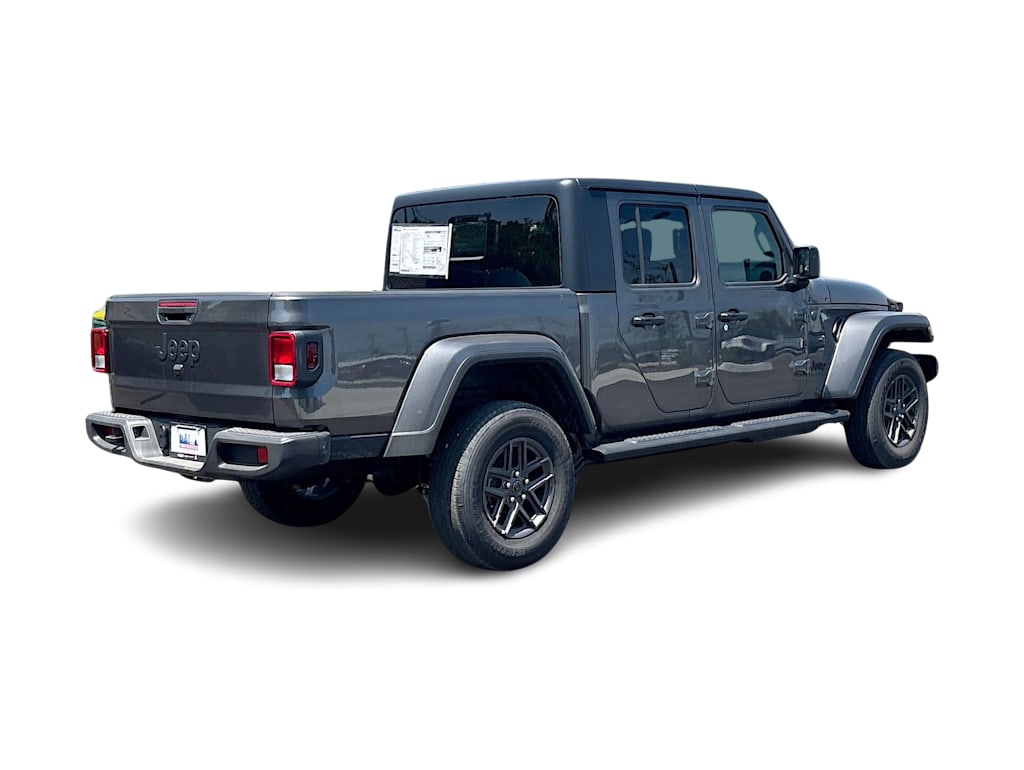 Thumbnail: 2026 Jeep Gladiator - 23