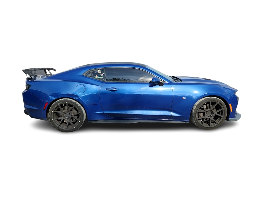 Thumbnail: 2019 Chevrolet Camaro - 16