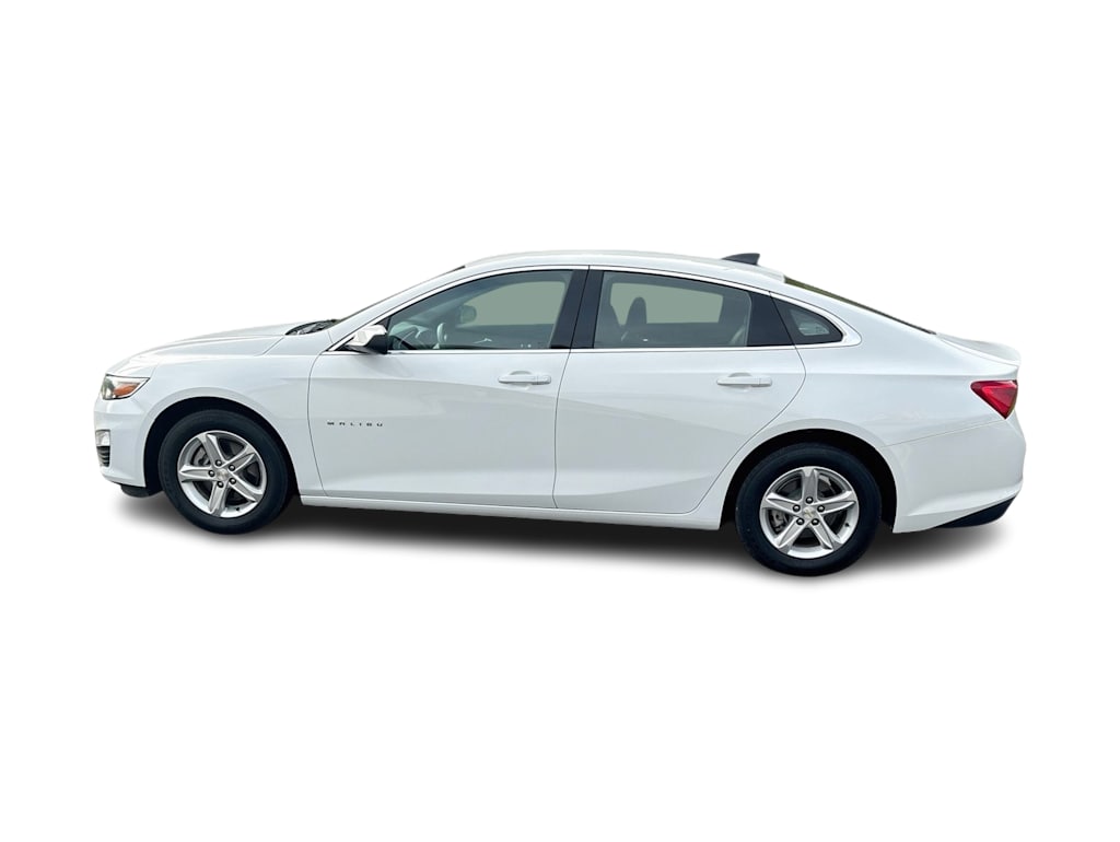 Thumbnail: 2023 Chevrolet Malibu - 3