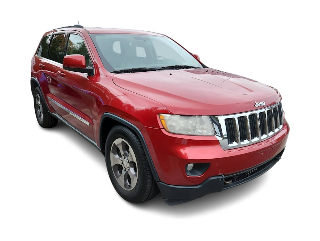 Thumbnail: 2011 Jeep Grand Cherokee - 17
