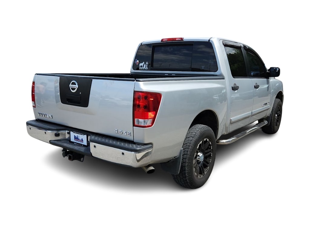 Thumbnail: 2010 Nissan Titan - 16