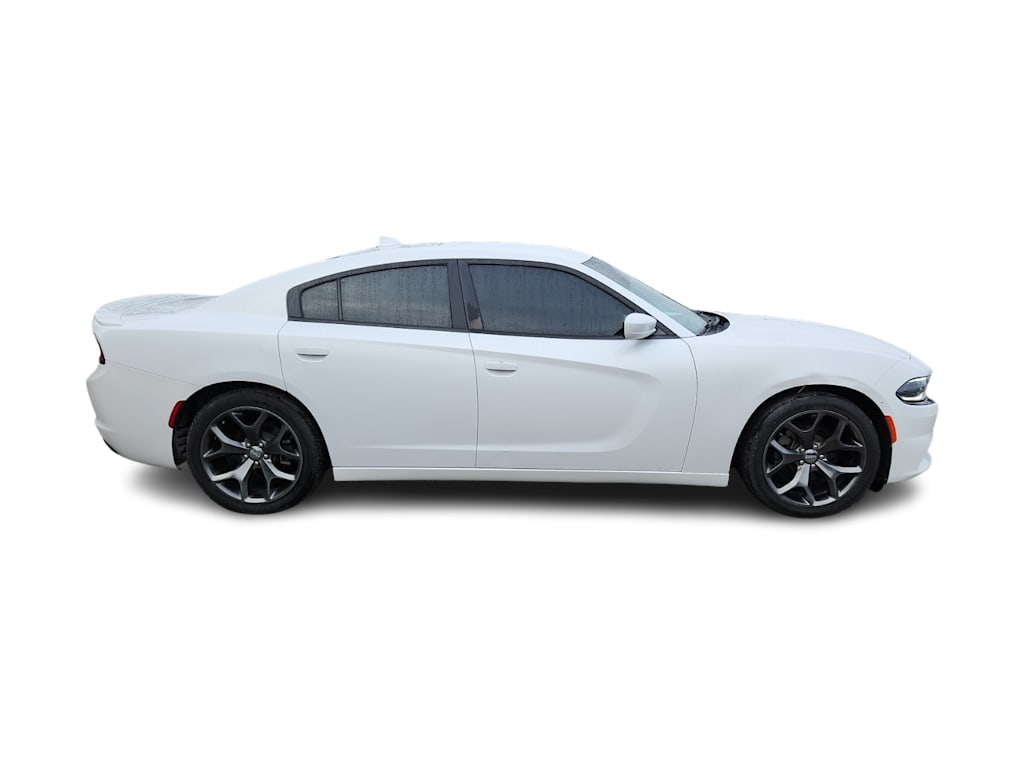 Thumbnail: 2015 Dodge Charger - 16