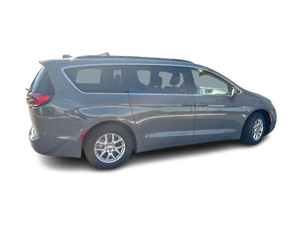 Thumbnail: 2022 Chrysler Pacifica - 20