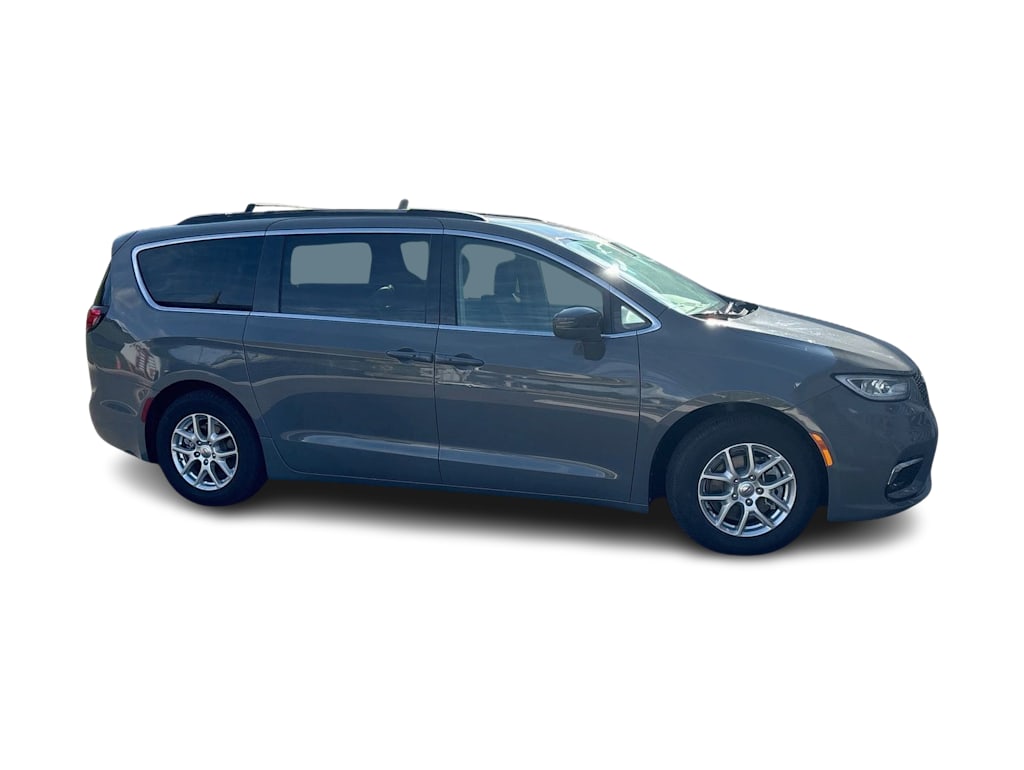 Thumbnail: 2022 Chrysler Pacifica - 19