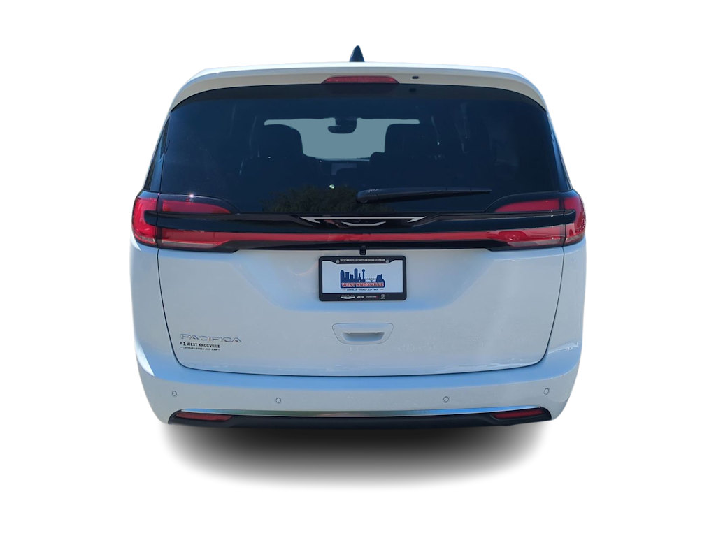 Thumbnail: 2027 Chrysler Pacifica - 5