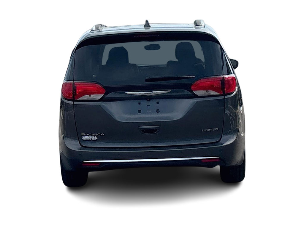 Thumbnail: 2019 Chrysler Pacifica - 5