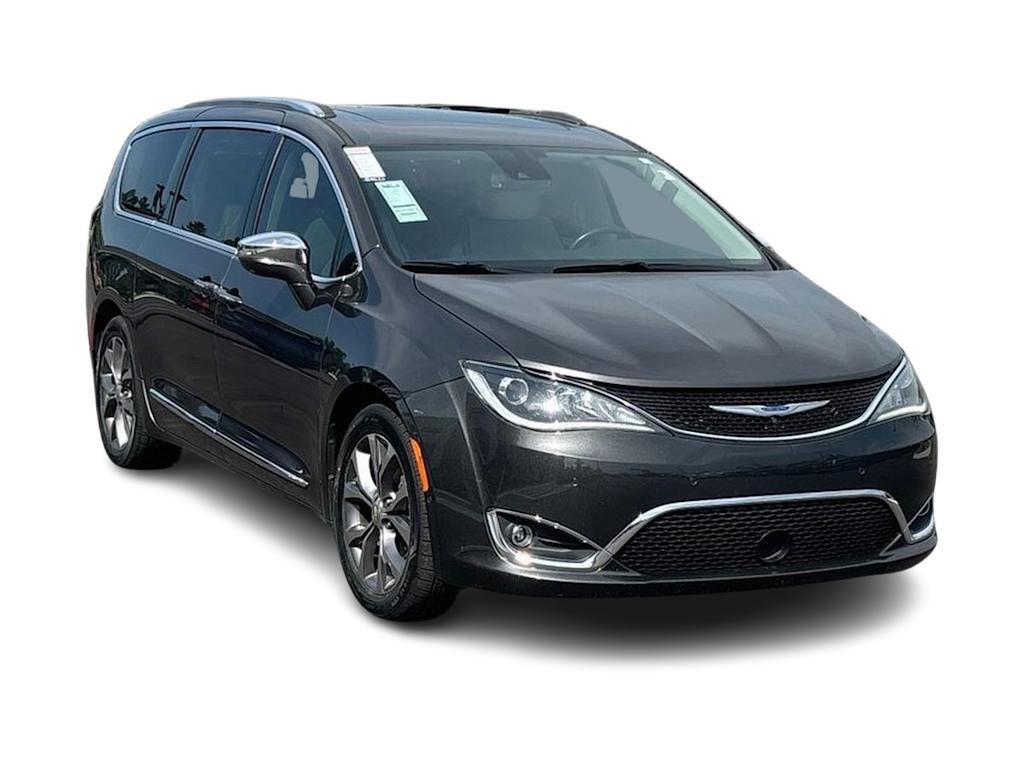 Thumbnail: 2019 Chrysler Pacifica - 18