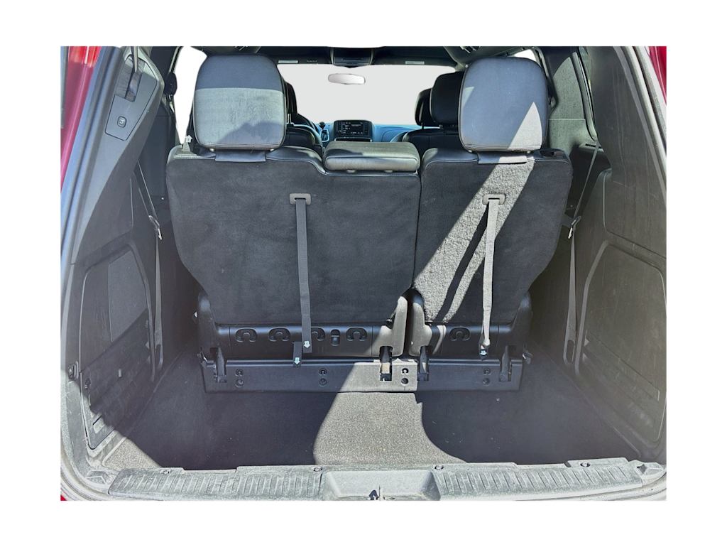 Thumbnail: 2015 Dodge Grand Caravan - 17
