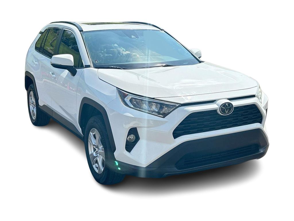 Thumbnail: 2021 Toyota RAV4 - 21