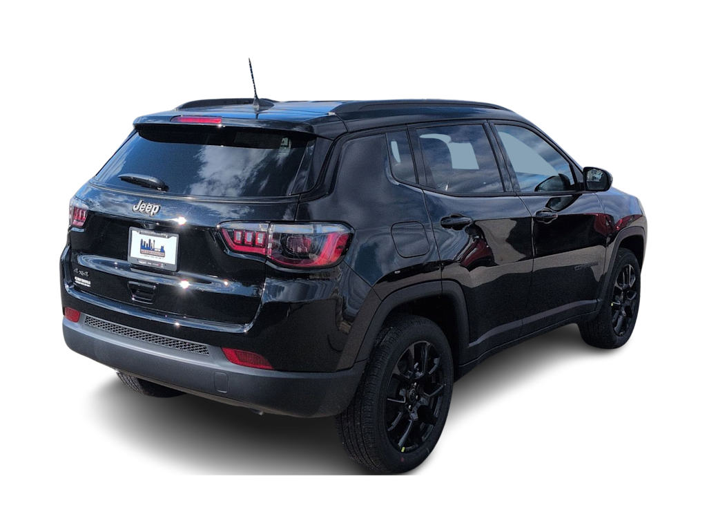 Thumbnail: 2026 Jeep Compass - 19