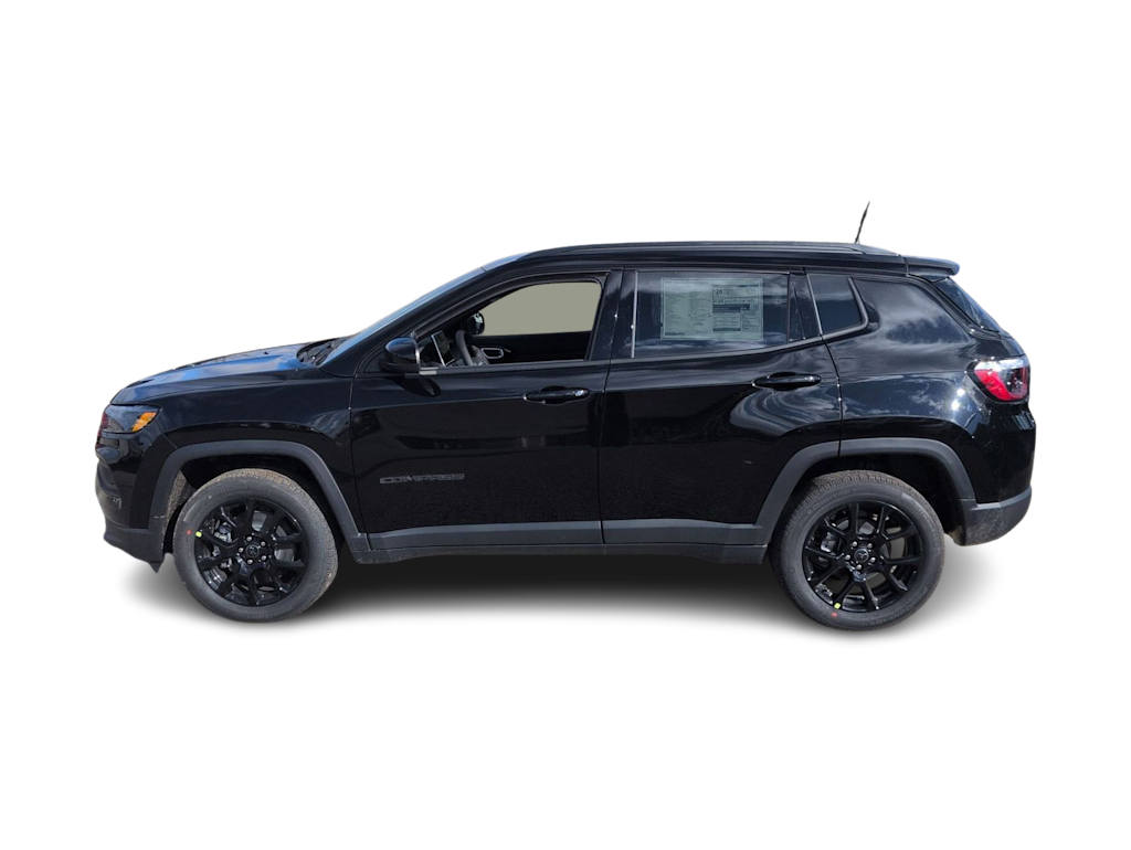 Thumbnail: 2026 Jeep Compass - 3