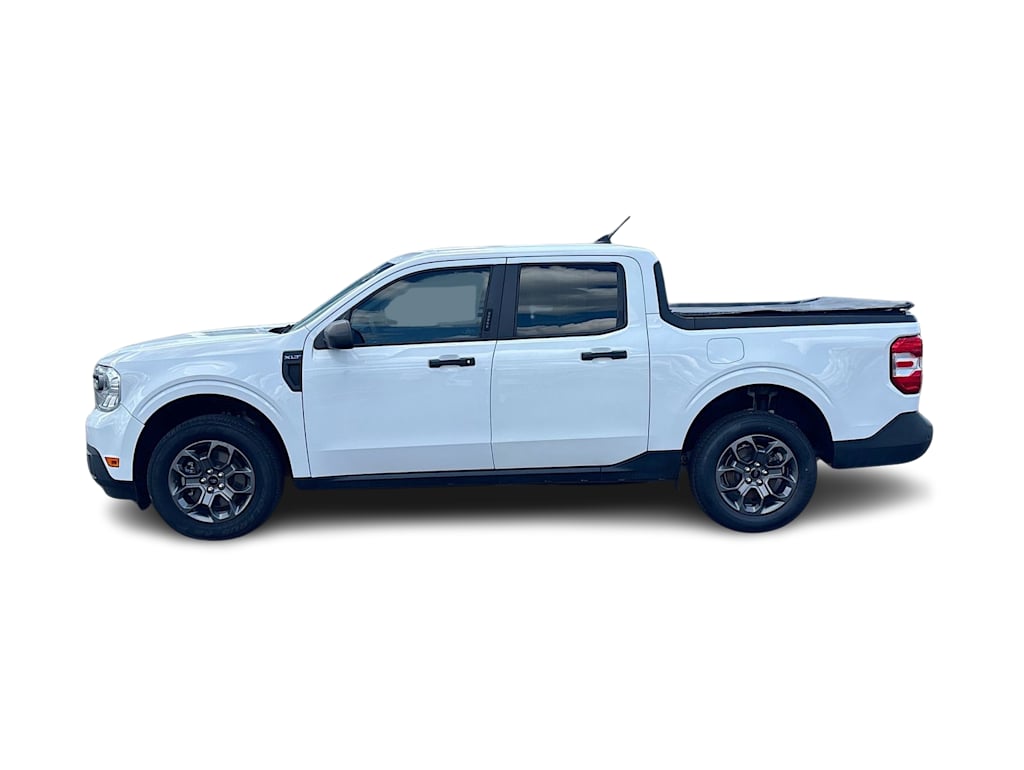 Thumbnail: 2022 Ford Maverick - 3