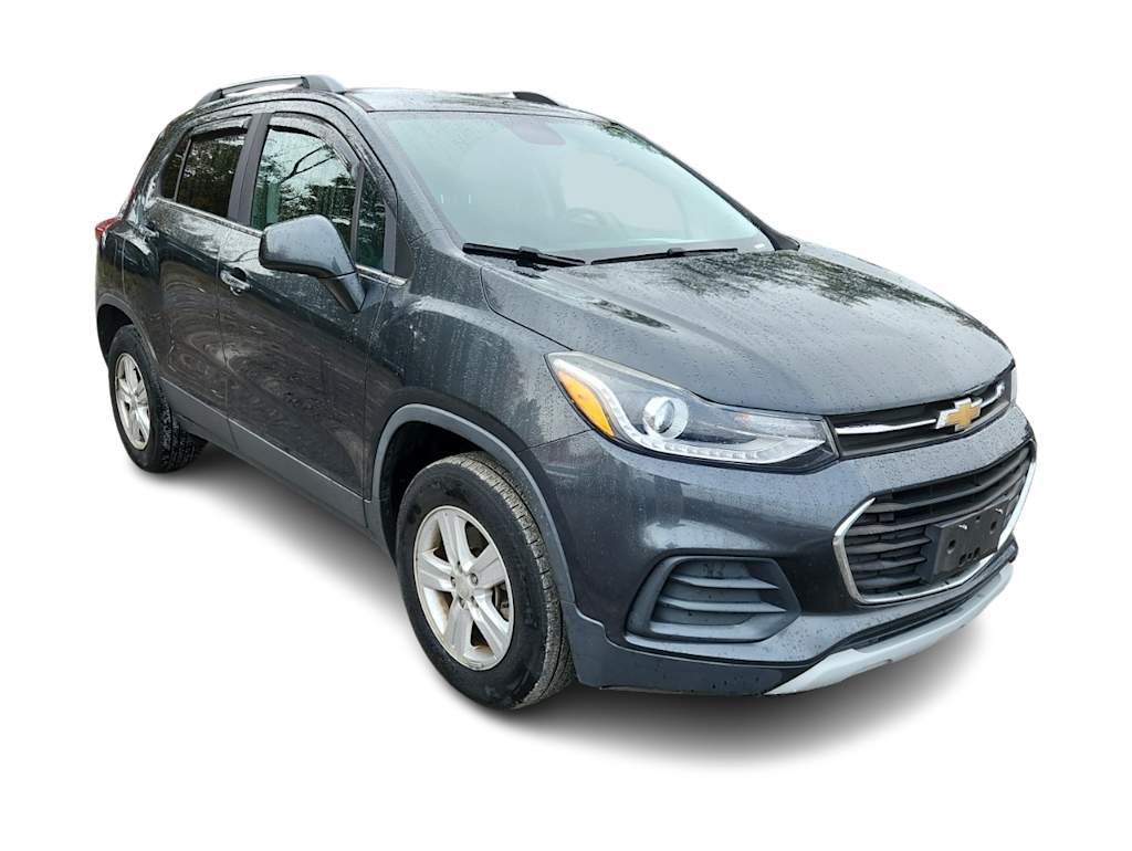 Thumbnail: 2017 Chevrolet Trax - 18