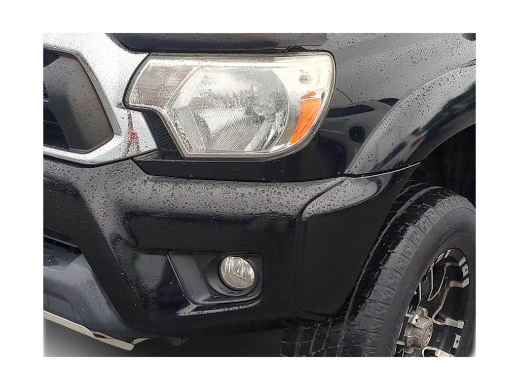 Thumbnail: 2015 Toyota Tacoma - 26
