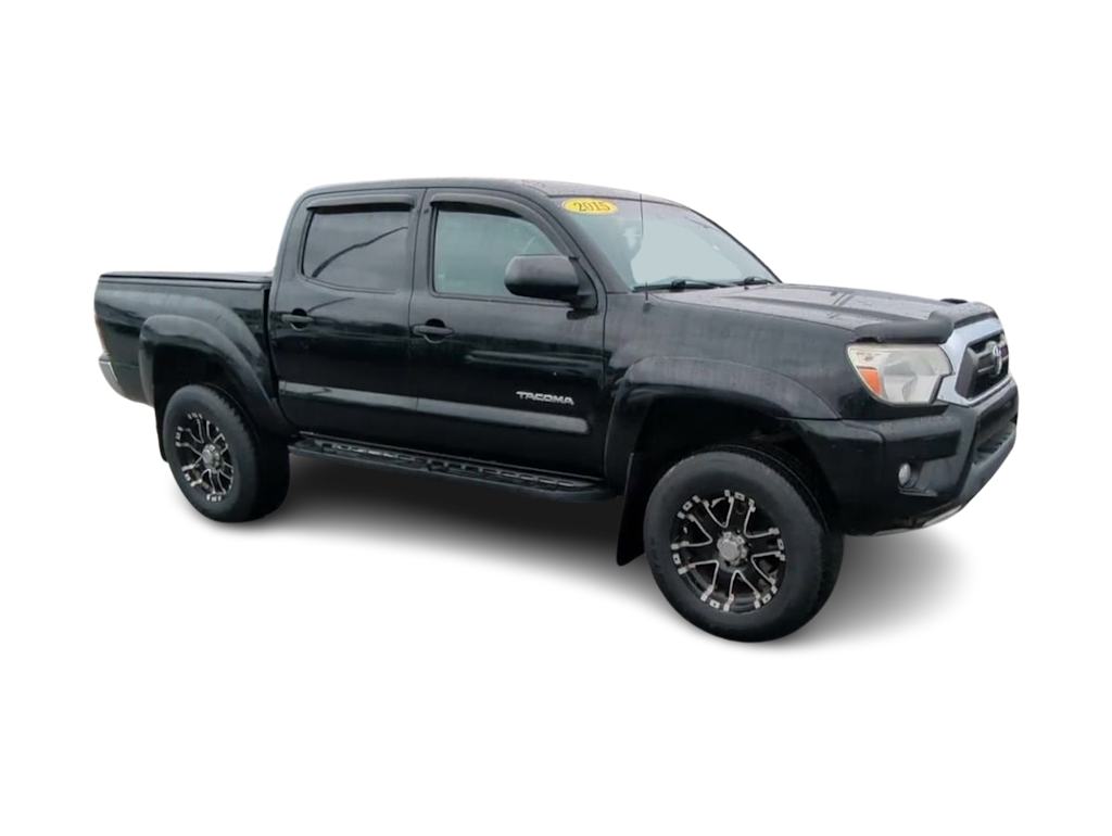 Thumbnail: 2015 Toyota Tacoma - 21
