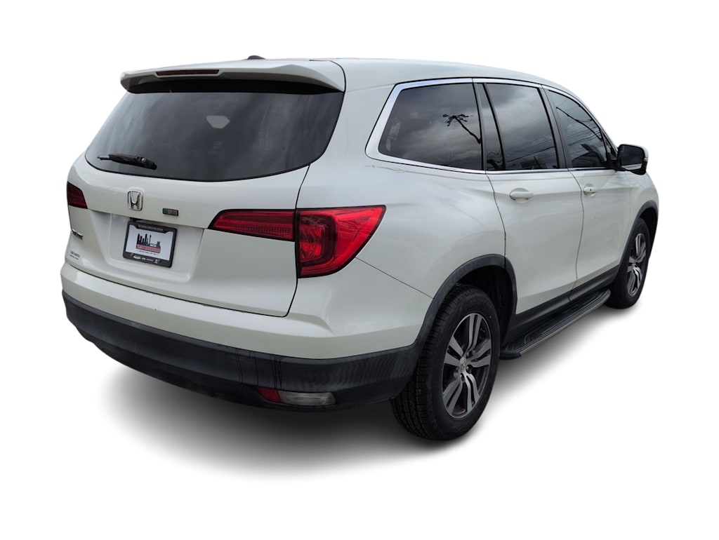 Thumbnail: 2018 Honda Pilot - 20