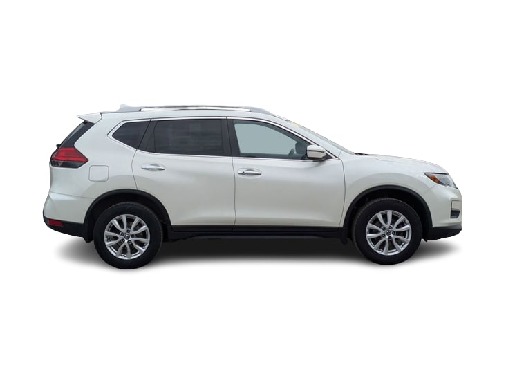 2017 Nissan Rogue SV 21