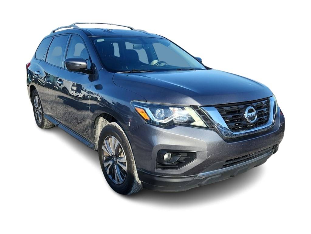 Thumbnail: 2019 Nissan Pathfinder - 18
